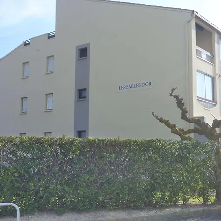 Duplex 6 Couchages Avec Terrasse, Vue Et Parking A Marseillan-plage - Fr-1-387-48